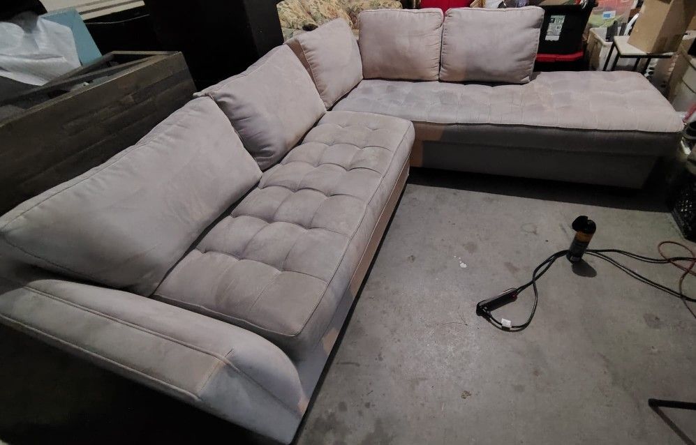 Free Sofa