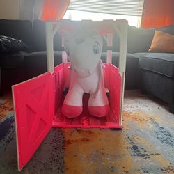 Stable Buddies Willow Unicorn 6V Plush Ride-On