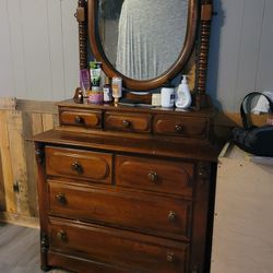 Real Wood Vanity Dresser