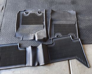 2023 Toyota Tacoma weather guard mats