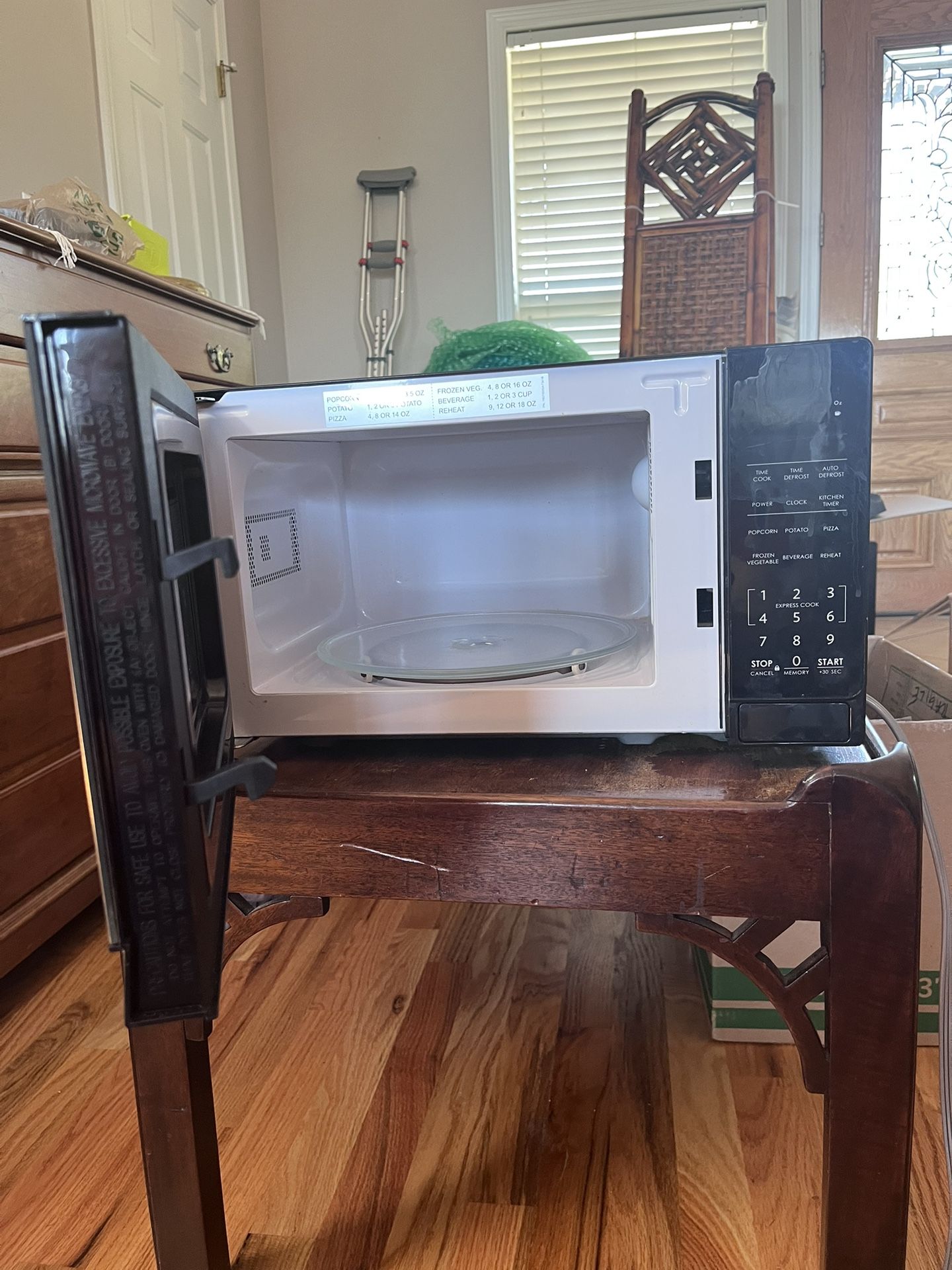 Sharp microwave