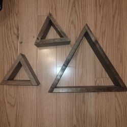 Triangle Shelves