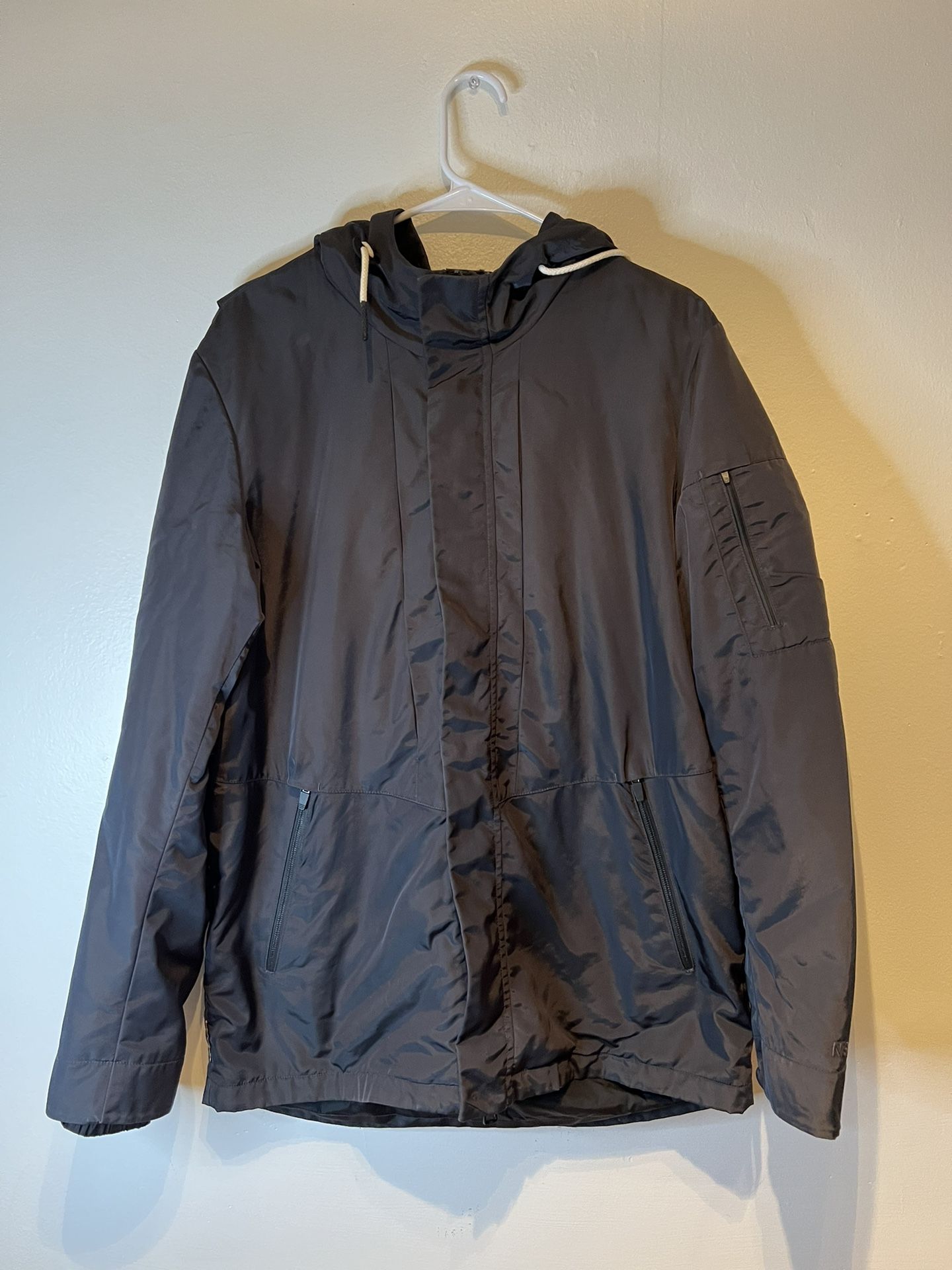 Nike NSW Translucent Hooded Jacket Windbreaker Sz Medium MSRP Made In Italy