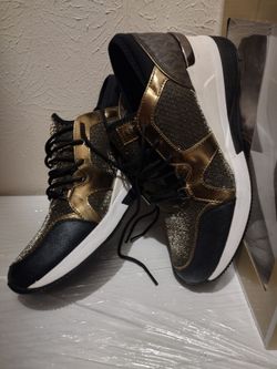 Mk shoes new authentic ((9))