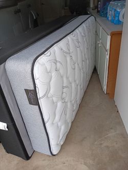 Twin inner spring Bed set