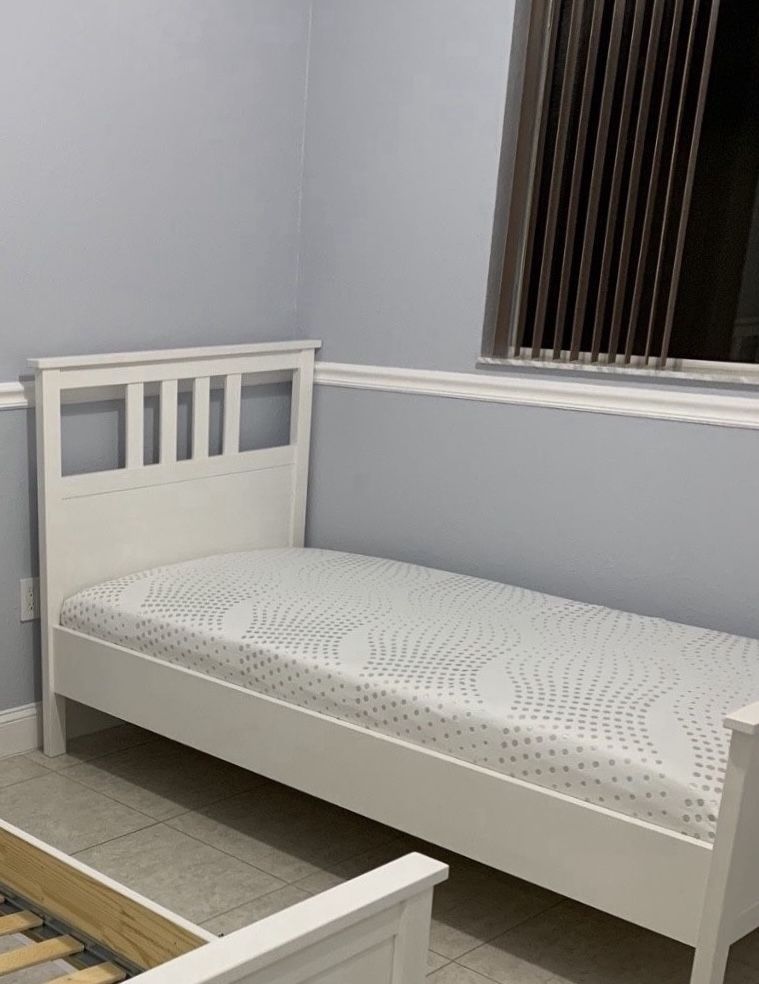 Cama Personal Sin Colchon