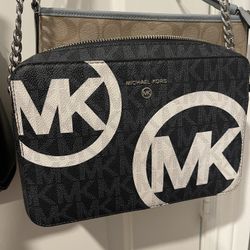 Michael Kors Crossbody