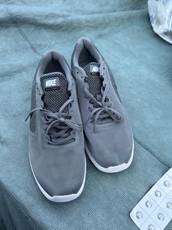 Nike men’s shoes