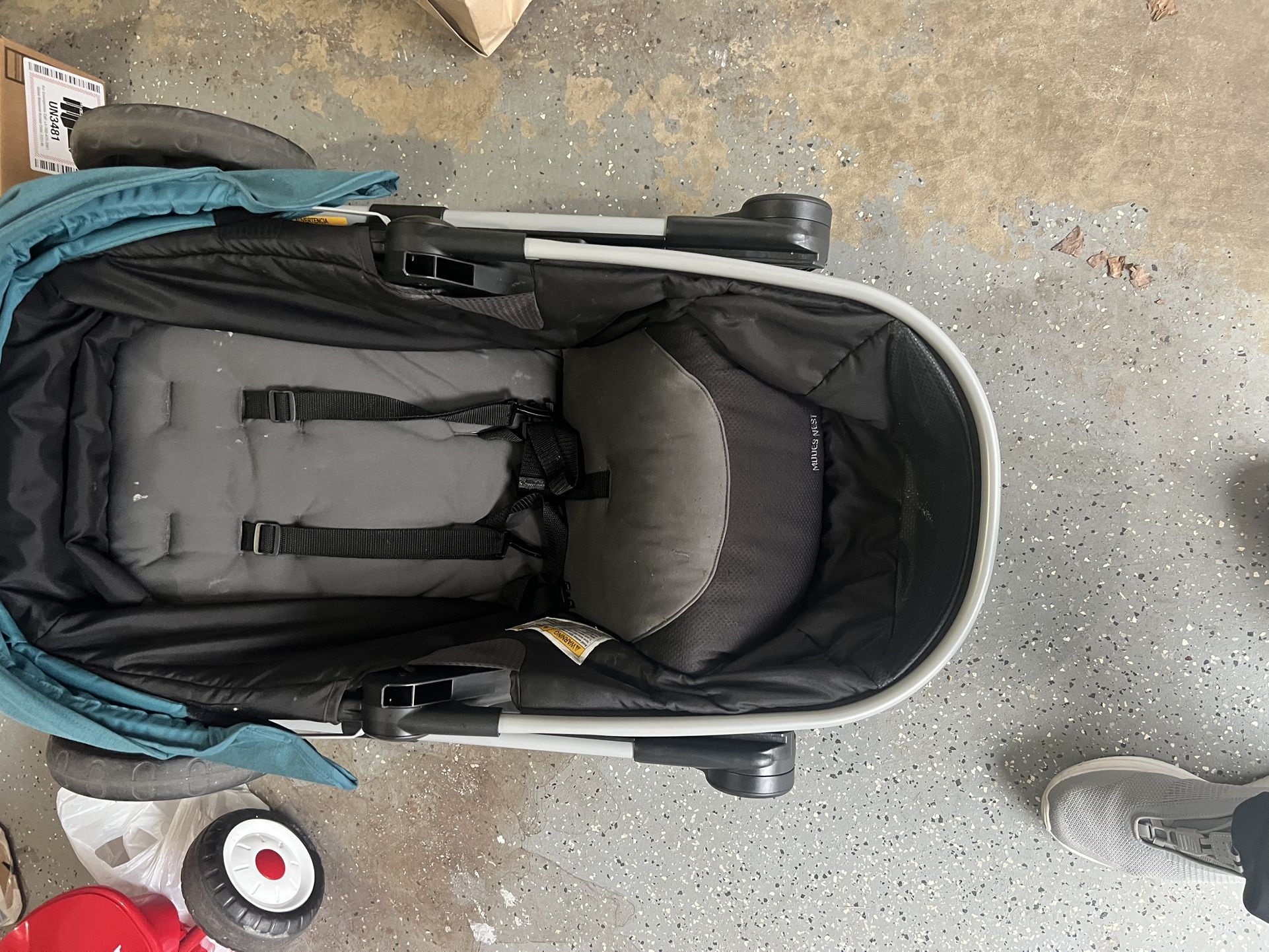 Gracie NEST BABY STROLLER