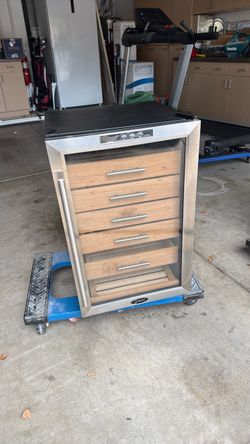 Stainless Steel Cigar Humidor Cabinet