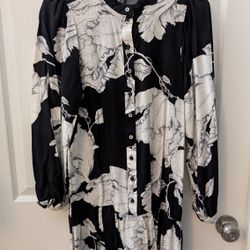 H&M Patterned Viscose Dress Size S