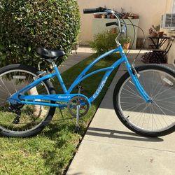  Electra Cruiser 7 Step Thru Beach Cruiser **Excellent Condition**