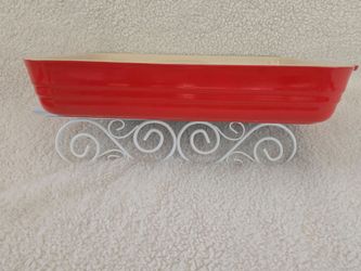 NEW LE CREUSET Cerise red 13X10X2.5