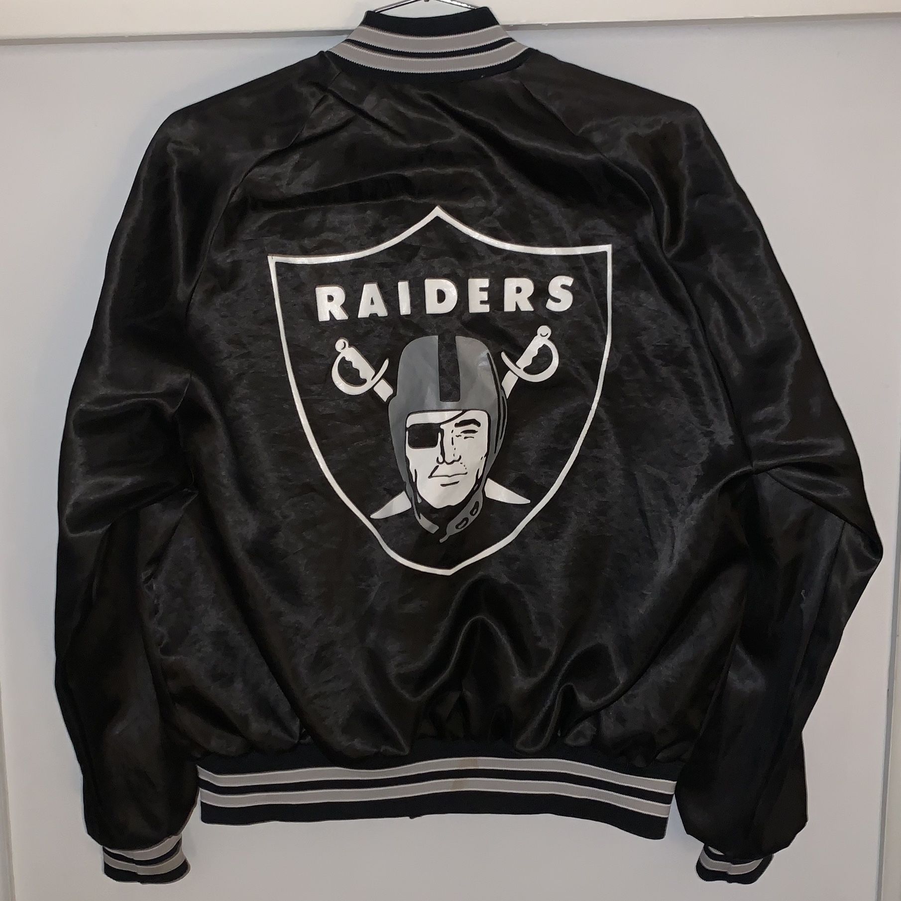 Las Vegas Raiders Jacket Authentic Brand New for Sale in Fresno, CA -  OfferUp