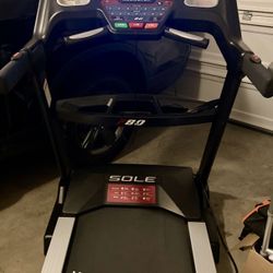 Premium Treadmill (excellent condition)
