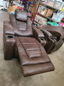 2 recliner chair