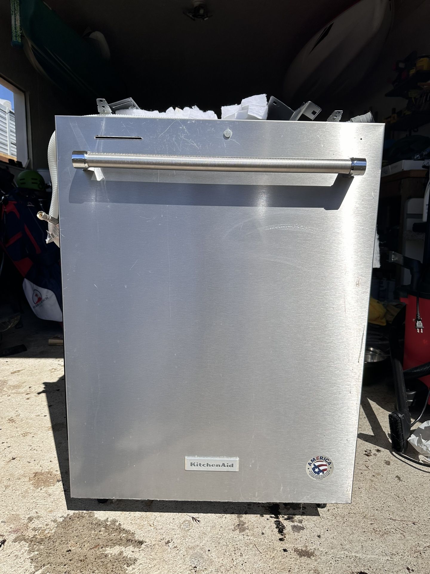 KitchenAid Dishwasher 3 rack 2020 (Read description)