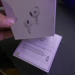 Head Phones 4s 