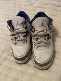 blue jordan 3s