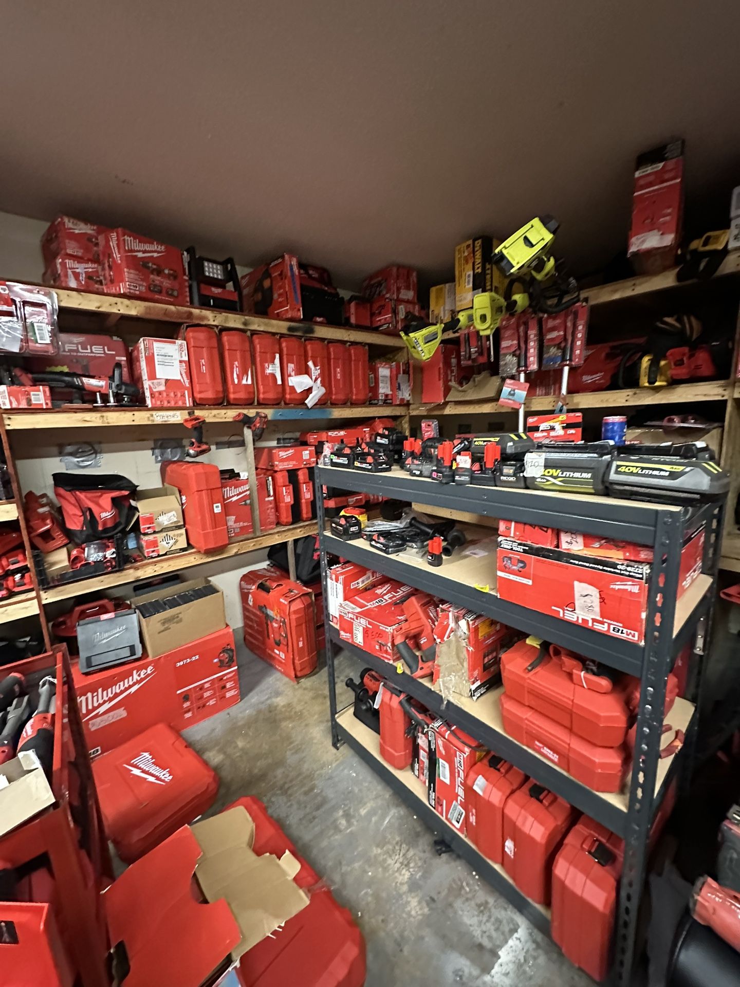 RYOBI, Milwaukee, Dewalt, Ridgid