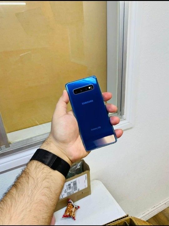 Samsung Galaxy S10 Unlocked / Desbloqueado 😀 Different Colors Available