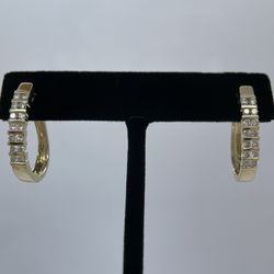 14 K Gold Diamond Earrings. New
