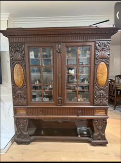 Display Cabinet