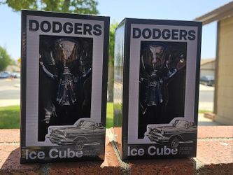 ICE CUBE BOBBLEHEAD 6/21/25