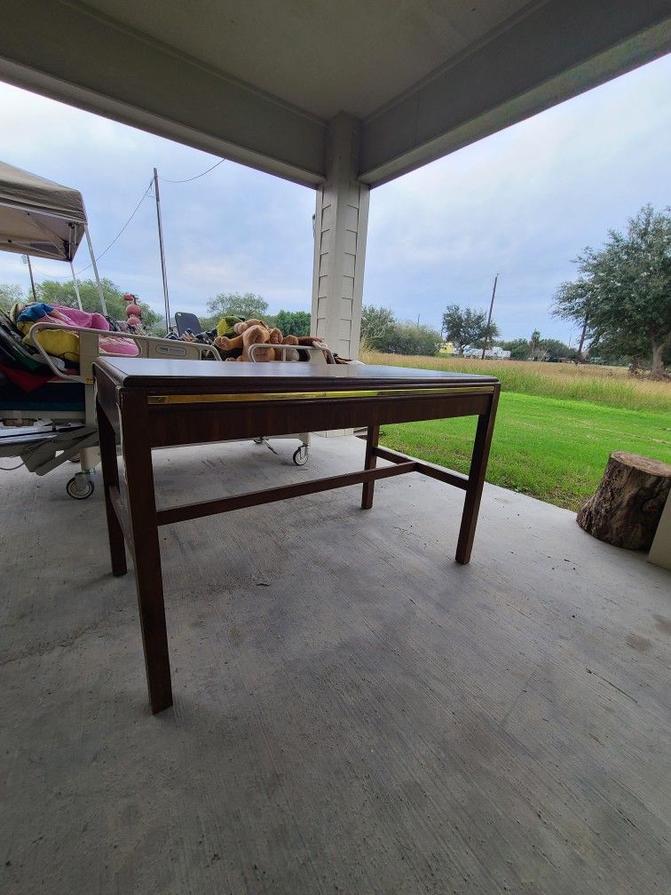 Desk/Buffet Table/Breakfast Table