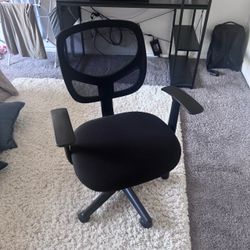 Black Desk Chair