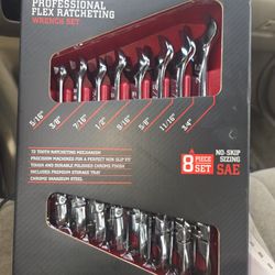 ICON Flex Ratcheting Wrench Set