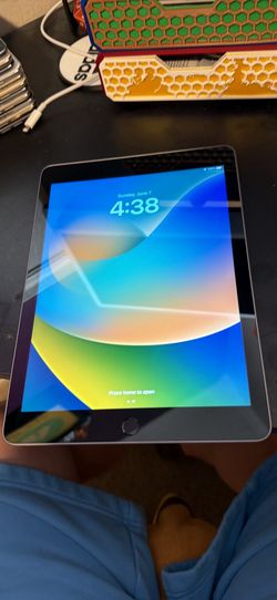 iPad 5 - WiFi - 32GB