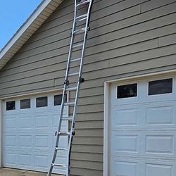 22 FT Ladder 