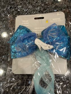 Disney Parks Light-Up Bow Cinderella Slipper Hair clip Accessory. With on and off switch. Brand new in Original packaging. Smoke free home