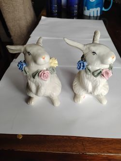 Vintage white porcelain bunny set of 2