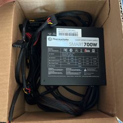 Thermaltake Smart Series Power Supply 700W