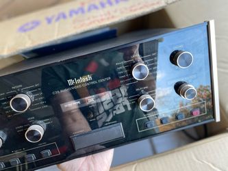 McIntosh C39 Audio/Video Control Center + Remote