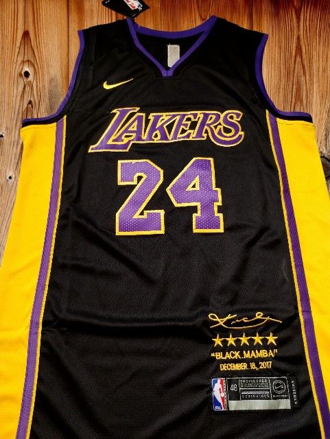 Los Angeles Lakers Jersey Kobe Bryant