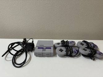 Cool Nintendo Mini SNES Control Deck W/21 Games Built-in. HDM