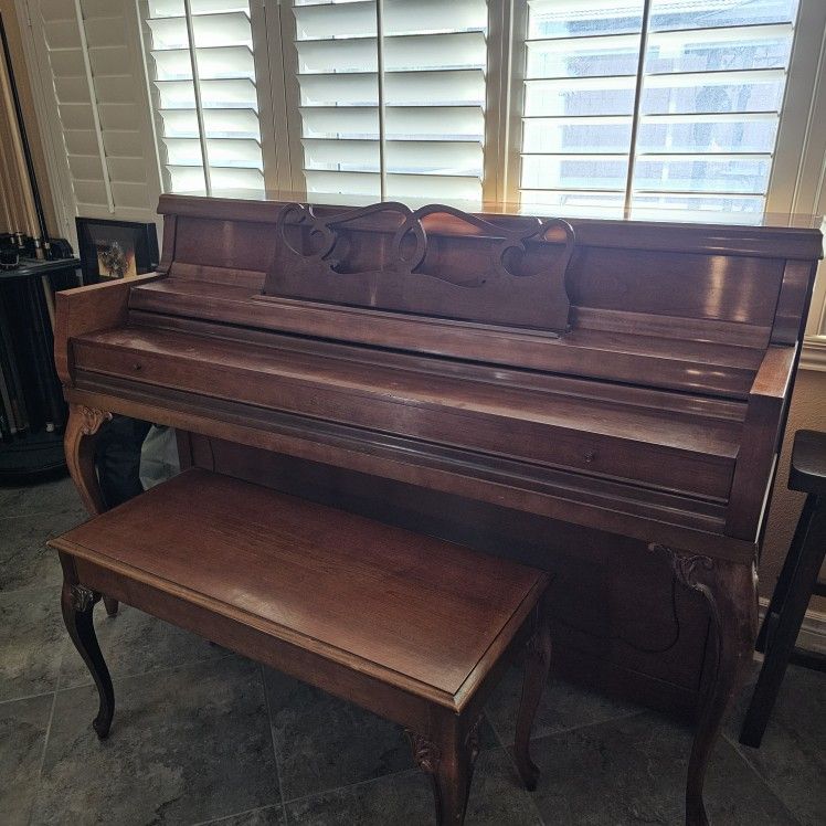 Cable-Nelson Console Piano