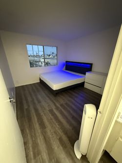 Frame Bed