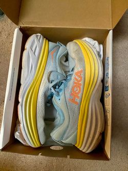 HOKA W. Bondi 9 Wide Woman’s Tennis Shoes