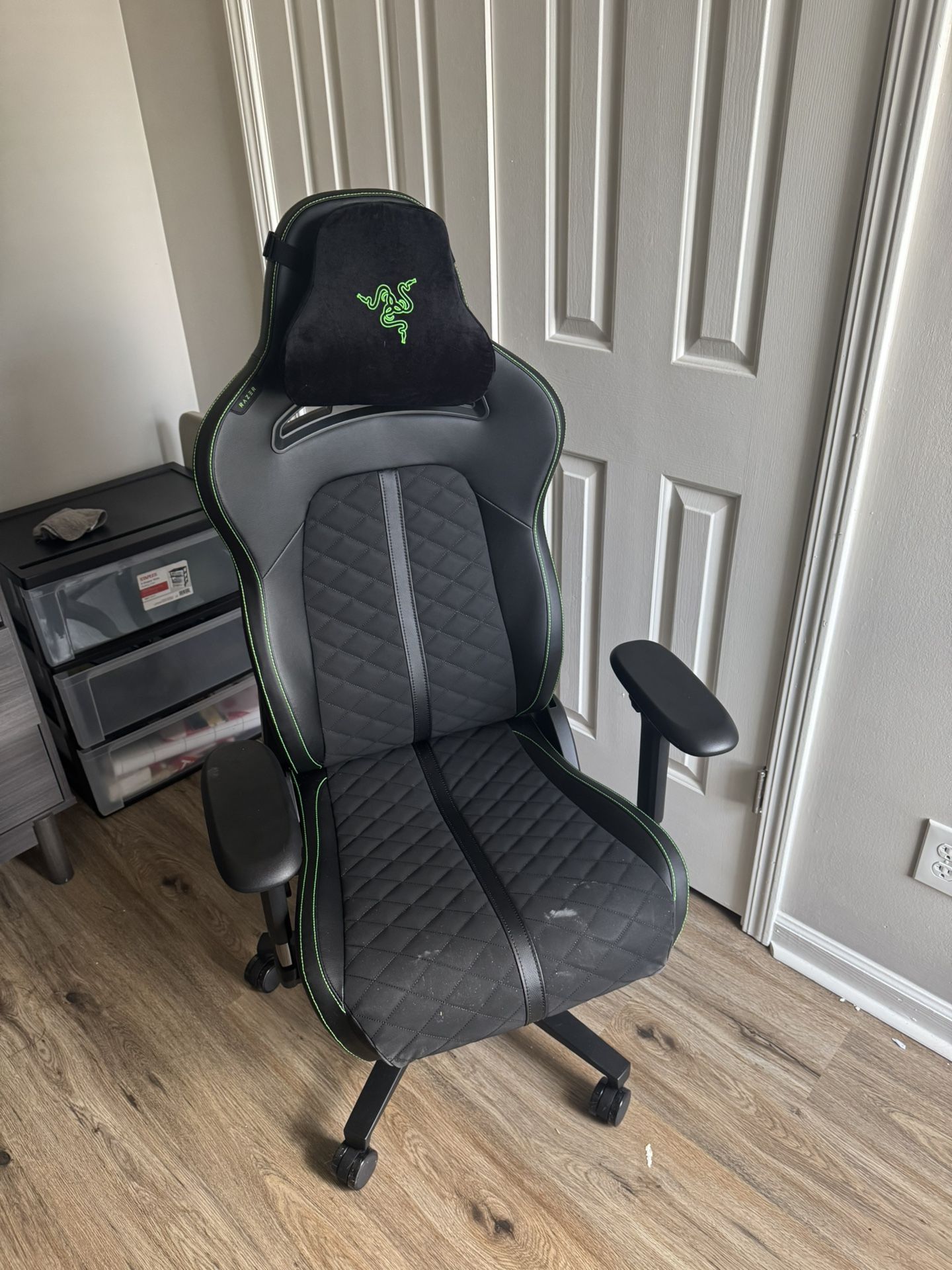 Razer Enki Gaming Chair
