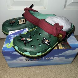 Crocs One Piece Zoro Size 11 Mens NEW