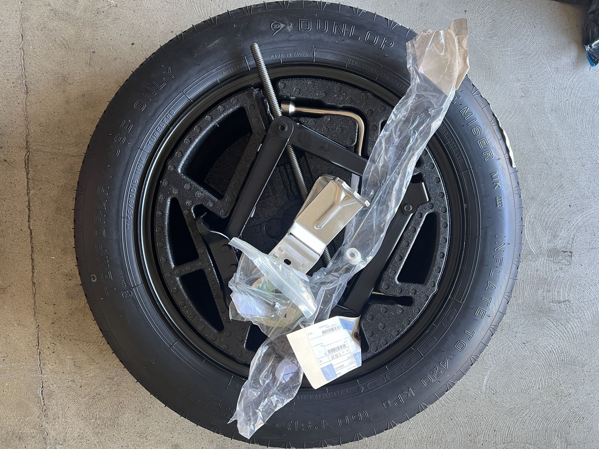 Spare Tire Kit For BMW X5 E70