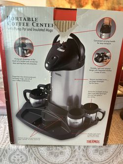 Coffee Carafe. Thermos Portable Coffee Center. 2 Qt. With 4 Stainless Steel  Mugs And Serving Tray. New In Box for Sale in Chandler, AZ - OfferUp
