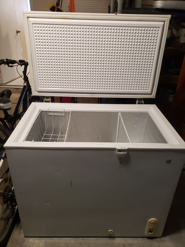 Deep Freezer for Sale in Wesley Chapel, FL OfferUp