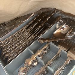 Stainless Cutlery Set- Oneida