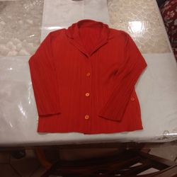 ISSEY MIYAKE Pleats Please Red Button Up