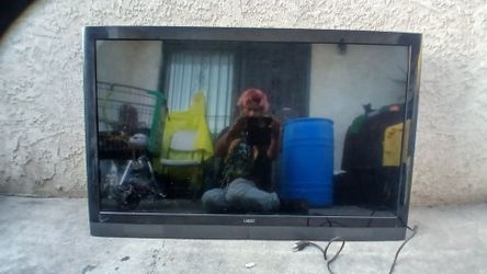 47-inch 1080p LCD Smart TV with remote control